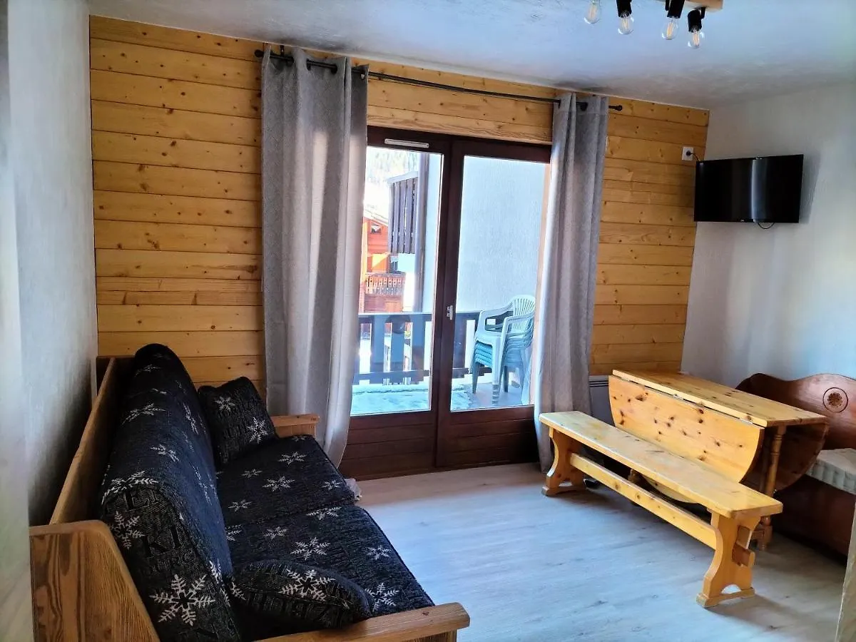 Apartment Appartement Meuble Avec Vue Sur Les Montagnes Et Piscine L'Ete Saint-Gervais-les-Bains France